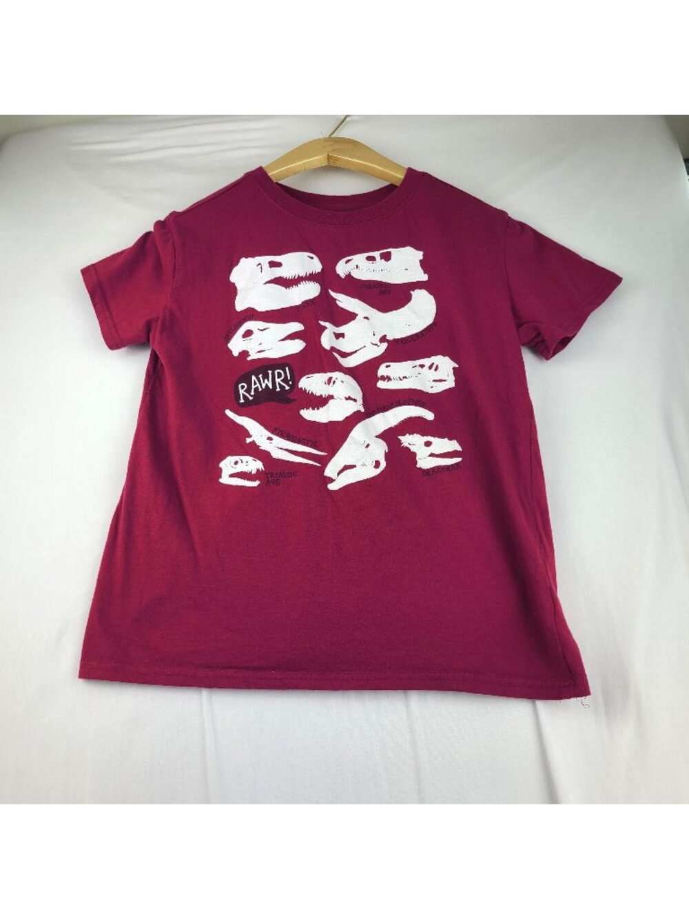 Odin and Ivy Red T-Shirt Dinosaur Skulls Bones Skeleton Boys Large